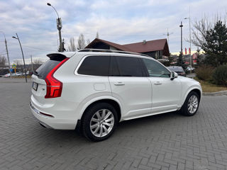 Volvo XC90 foto 3