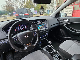 Hyundai i20 foto 3