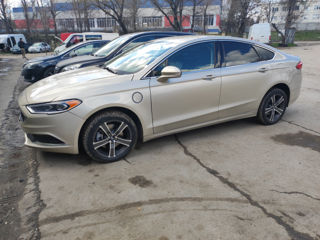 Ford Fusion foto 10