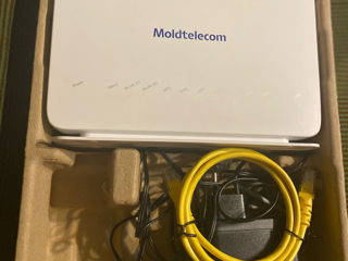 Vând modem