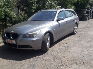 BMW 5 Series foto 8