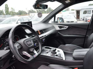 Audi Q7 foto 9