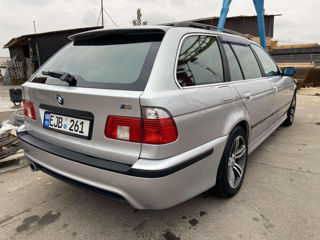 BMW 5 Series foto 8