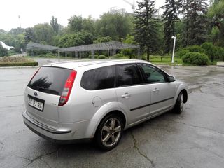 Ford Focus foto 6