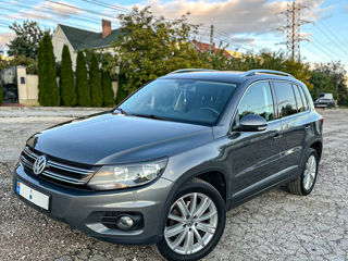 Volkswagen Tiguan foto 2