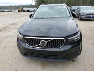 Volvo XC40 foto 2