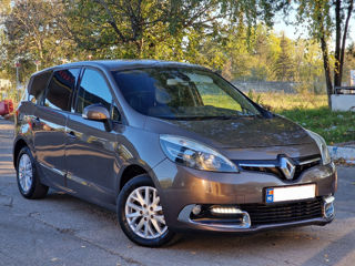 Renault Grand Scenic foto 3