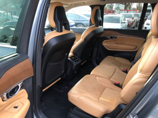 Volvo XC90 foto 15