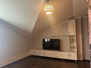 Apartament cu 2 camere, 74 m², Buiucani, Chișinău foto 7