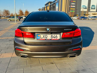 BMW 5 Series foto 3