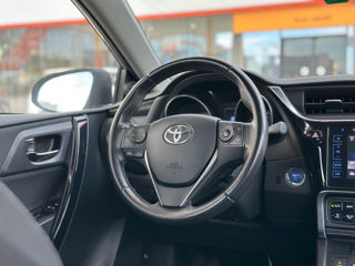 Toyota Auris foto 8