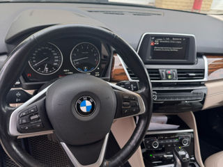 BMW 2 Series Active Tourer foto 3