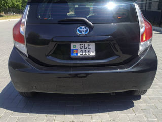 Toyota Prius c foto 6