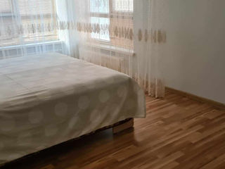 Apartament cu 2 camere, 83 m², Botanica, Chișinău foto 9