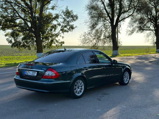 Mercedes E-Class foto 4