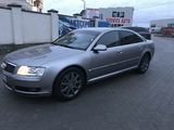 Audi A8 foto 1