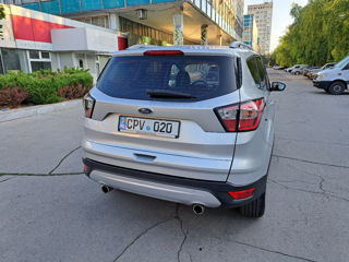 Ford Kuga foto 3