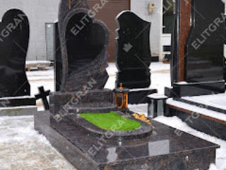 Monumente funerare din granit de la compania Elitgran. foto 3