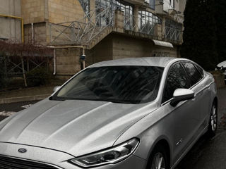 Ford Fusion foto 3