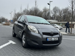 Toyota Yaris foto 6