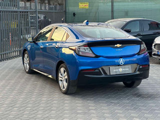 Chevrolet Volt фото 4