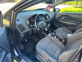 KIA Rio foto 7