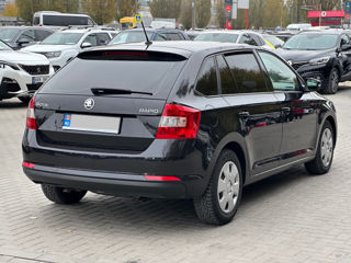 Skoda Rapid foto 3