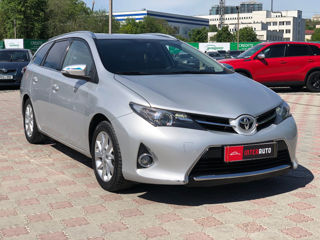 Toyota Auris foto 3