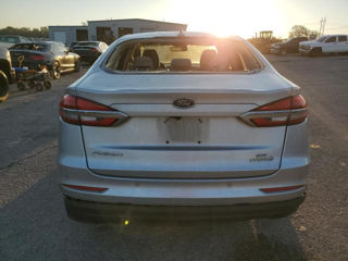 Ford Fusion foto 5