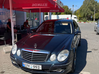 Mercedes E-Class foto 5