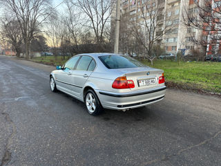 BMW 3 Series foto 6