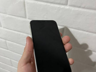 iPhone 11 foto 2