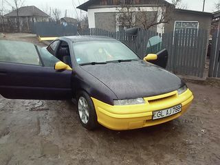 Opel Calibra foto 2