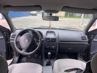 Renault Clio foto 4