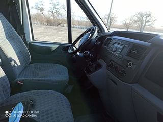 Ford Transit foto 3