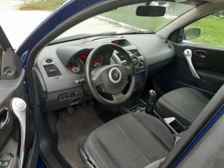 Renault Megane foto 8