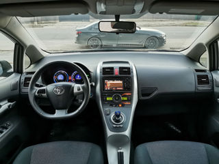 Toyota Auris foto 5