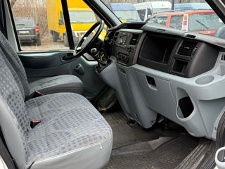 Ford Transit foto 9