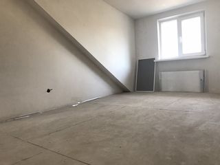 Riscanovca apartament varianta albă vind sau skimb pe auto plus bani de la dumneavoastră. foto 7