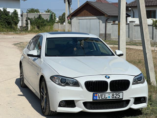 BMW 5 Series foto 10