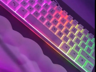 Tastatura luminoasa pentru jocuri foto 0