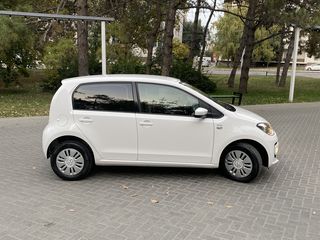 Volkswagen up! foto 3