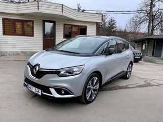 Renault Grand Scenic foto 2