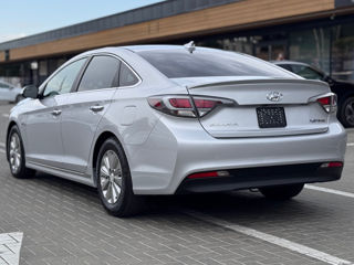 Hyundai Sonata foto 3