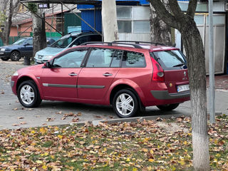 Renault Megane foto 3