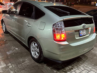 Toyota Prius foto 6