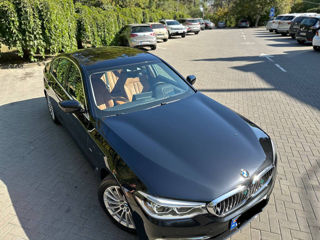 BMW 5 Series foto 10