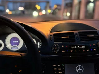 Mercedes E-Class foto 8