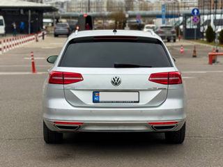 Volkswagen Passat foto 8