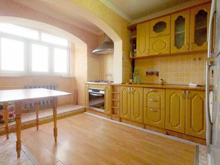 Vand Apartament Cu 2 Odai Ciocana Voluntarilor